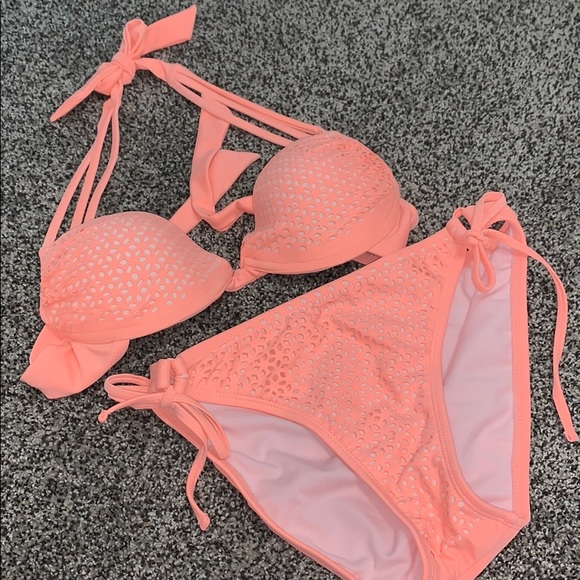 Xhilaration Swim Super Cute Swimsuit Set Poshmark